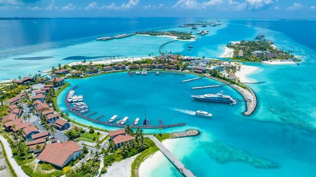 Chi gần 300 triệu đi nghỉ dưỡng ở Maldives, cặp đôi ngán ngẩm cảnh tượng không thể tưởng tượng nổi: Đi du lịch đúng là thảm họa!